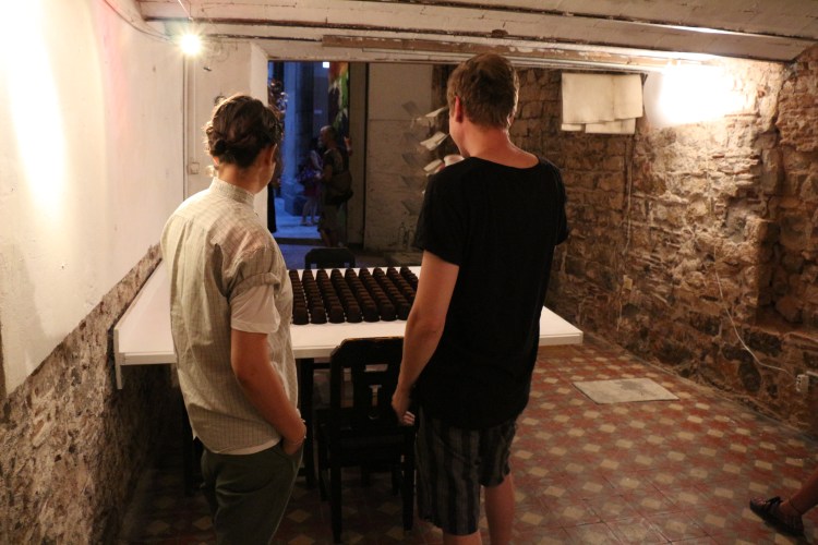 87,500 Tazas de Café - Exposición ®Alejandra Vaquero